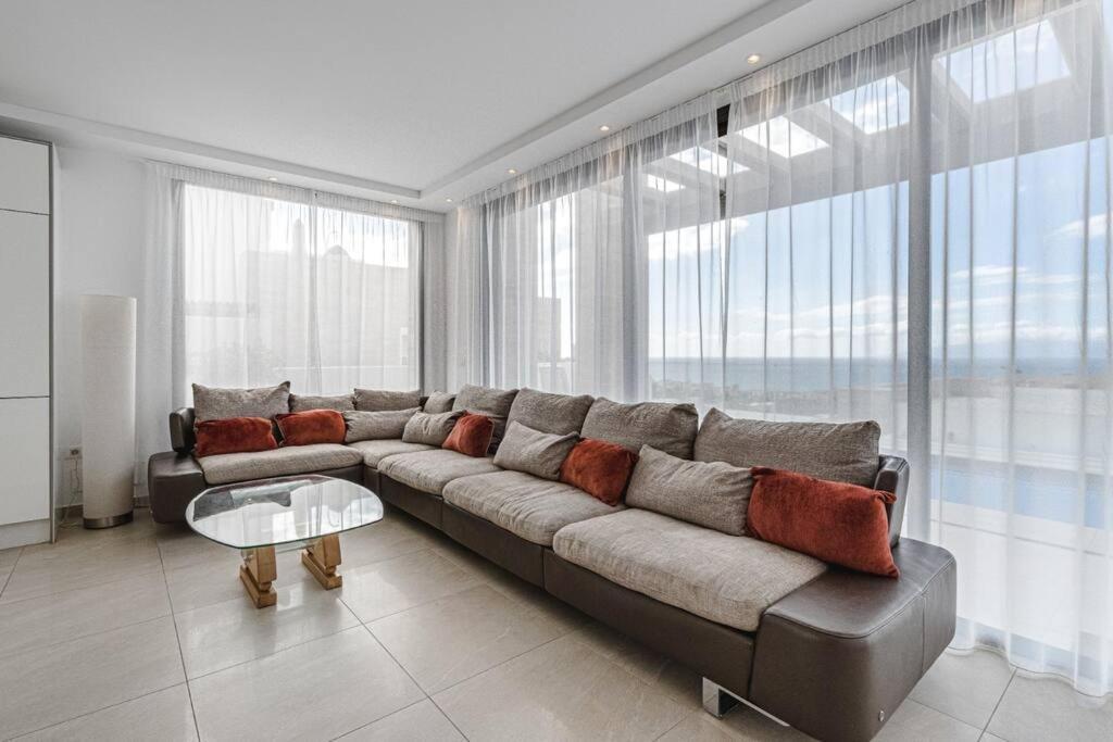 Villa Riviera De 4 Dormitorios Con Piscina. Costa Adeje  Kültér fotó