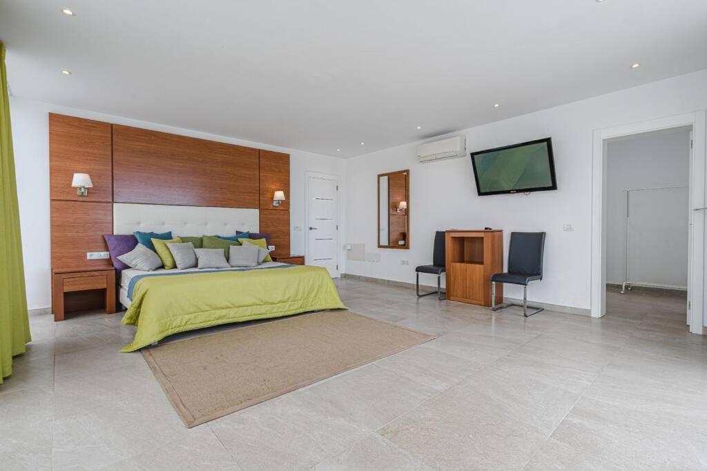 Villa Riviera De 4 Dormitorios Con Piscina. Costa Adeje  Kültér fotó